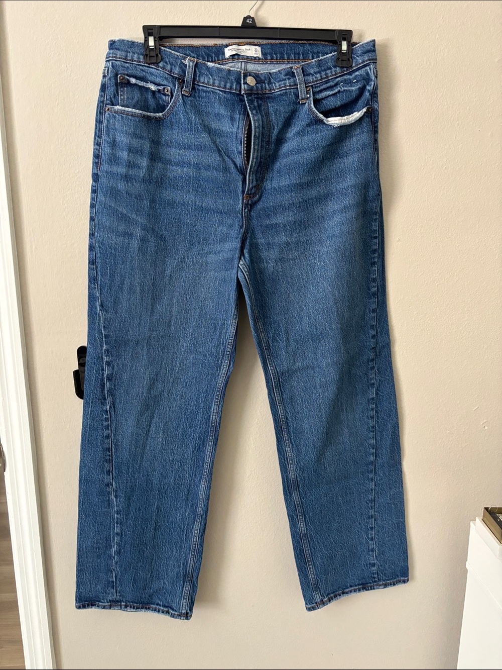 Abercrombie & Fitch  90’s Relax High Rise Blue Jeans